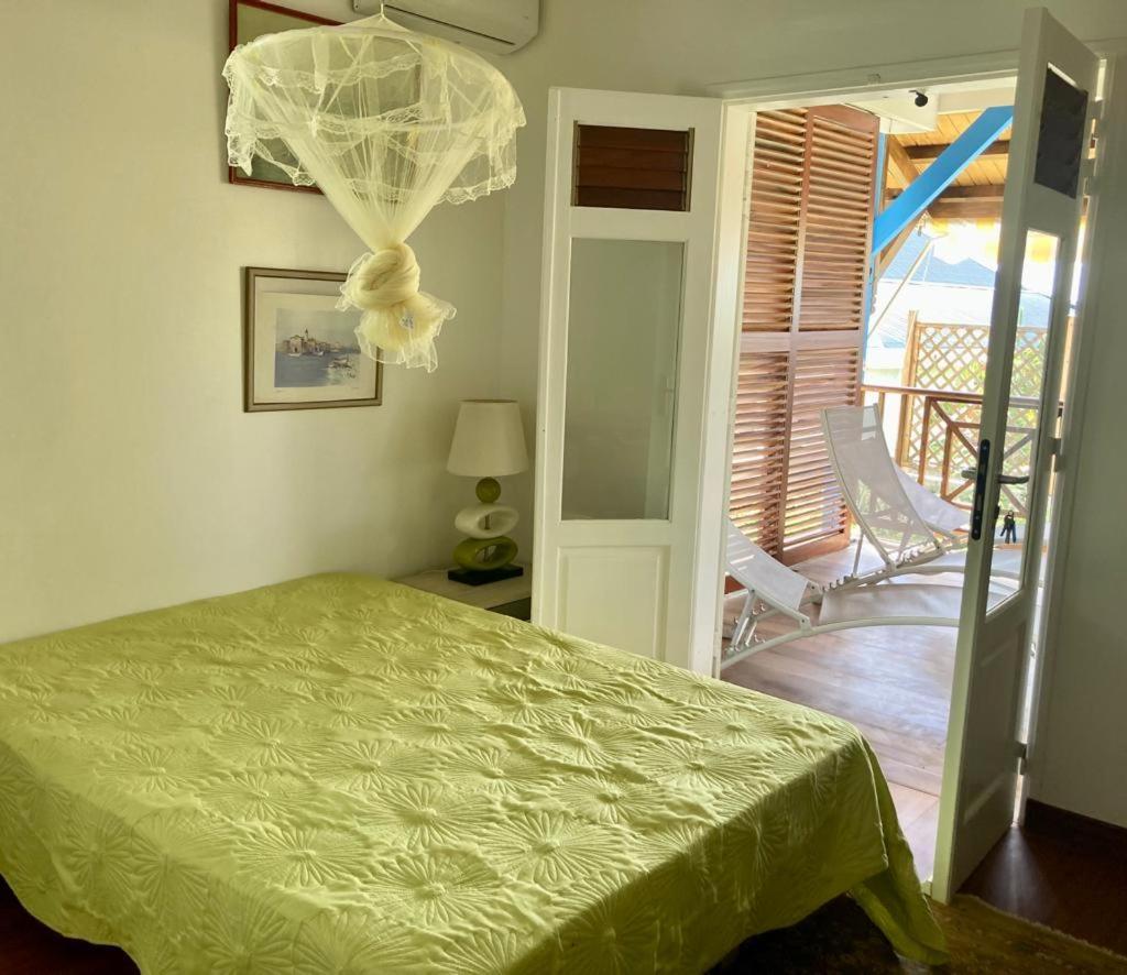 Deux Chambres Et Deux Salles De Bain Dans La Maison De Michelle L'Amirade Grande Anse  外观 照片