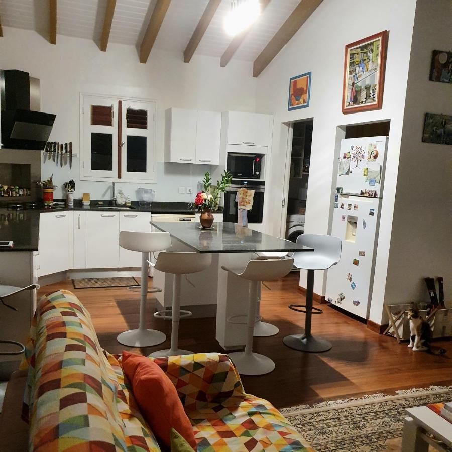 Deux Chambres Et Deux Salles De Bain Dans La Maison De Michelle L'Amirade Grande Anse  外观 照片